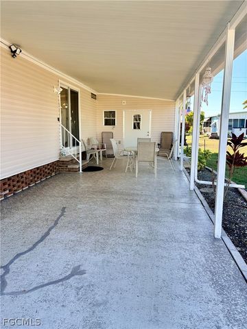 3137 Old Farm House DR, North Fort Myers, FL 33917