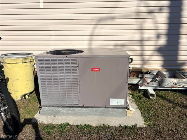 3137 Old Farm House DR, North Fort Myers, FL 33917