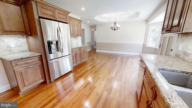 3209 E CHESTNUT AVE, Vineland, NJ 08361