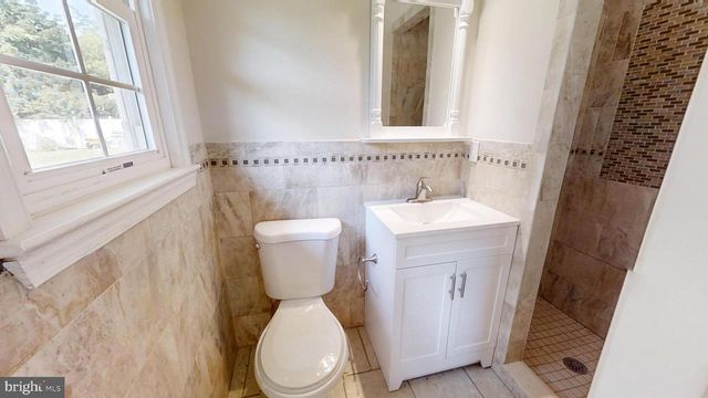 3209 E CHESTNUT AVE, Vineland, NJ 08361