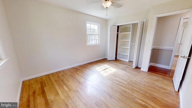 3209 E CHESTNUT AVE, Vineland, NJ 08361