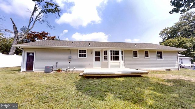3209 E CHESTNUT AVE, Vineland, NJ 08361