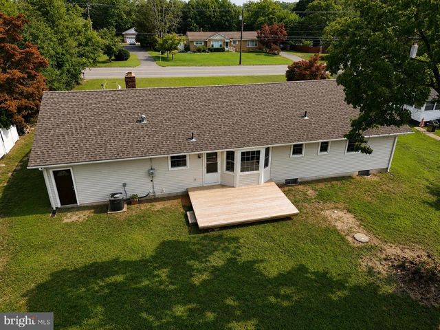 3209 E CHESTNUT AVE, Vineland, NJ 08361