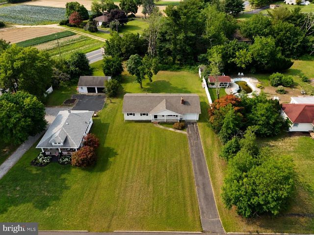 3209 E CHESTNUT AVE, Vineland, NJ 08361
