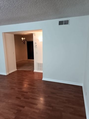 5515 Country Dr Apt 44, Nashville, TN 37211