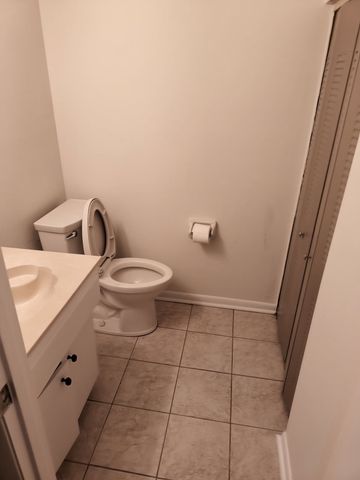 5515 Country Dr Apt 44, Nashville, TN 37211