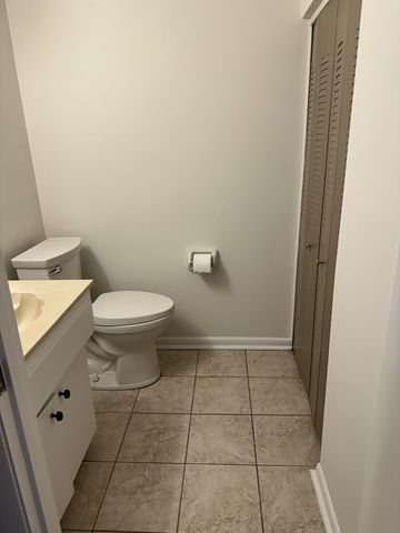 5515 Country Dr Apt 44, Nashville, TN 37211