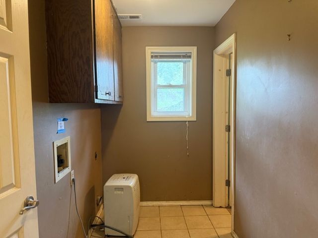 1902 W Granite Street, Siloam Springs, AR 72761