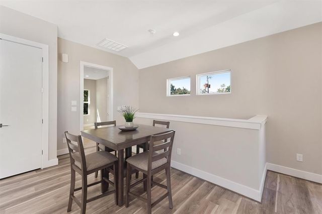 2504 W Tidwell Road G, Houston, TX 77091