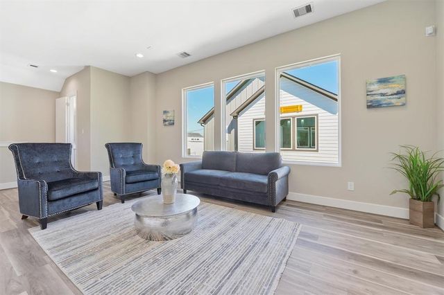 2504 W Tidwell Road G, Houston, TX 77091