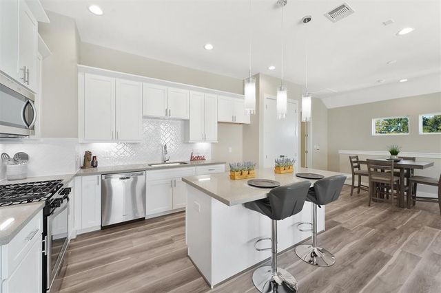 2504 W Tidwell Road G, Houston, TX 77091