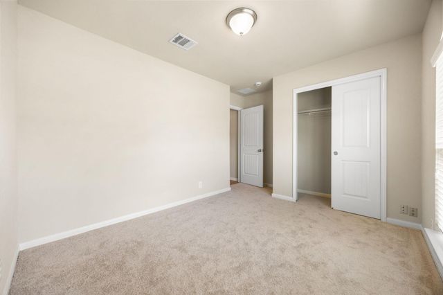 1918 Stonehaven, San Marcos, TX 78666