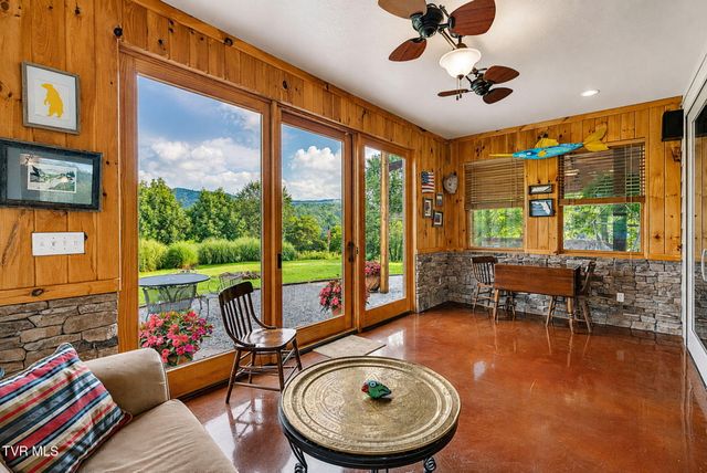 142 Charlie Harrell Lane, Hampton, TN 37658
