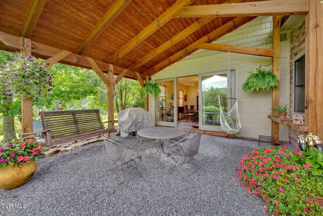 142 Charlie Harrell Lane, Hampton, TN 37658