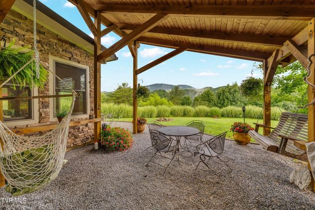 142 Charlie Harrell Lane, Hampton, TN 37658