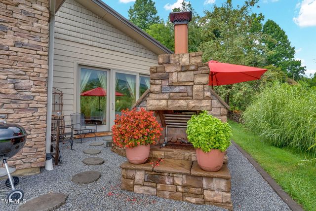 142 Charlie Harrell Lane, Hampton, TN 37658