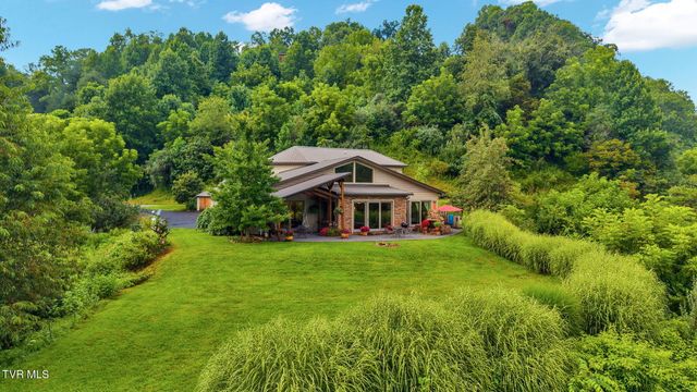 142 Charlie Harrell Lane, Hampton, TN 37658
