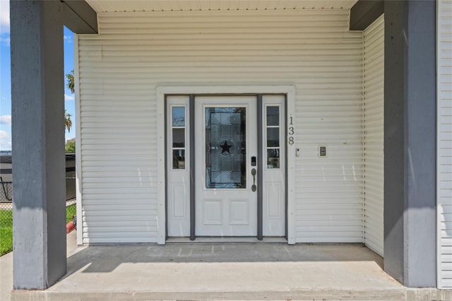 138 Isles End Road, Galveston, TX 77554