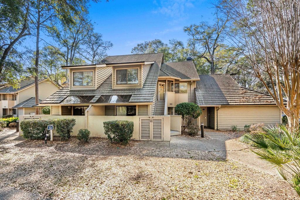 203 Baslow Ct Apt 16D, Myrtle Beach, SC 29572 — exterior