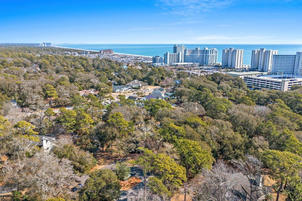 203 Baslow Ct Apt 16D, Myrtle Beach, SC 29572 — photo 3