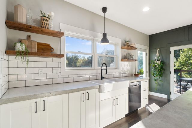 7533 Nature View Drive, Liberty Twp-jackson, MI 49201