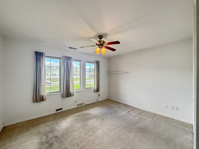 2962 Liberty Drive, Crown Point, IN 46307