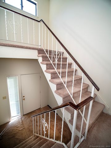 90 Turtle Bay Drive 90, Branford, CT 06405