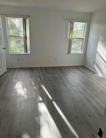 1289 S BEACH CIRCLE, Kissimmee, FL 34746