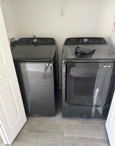 1289 S BEACH CIRCLE, Kissimmee, FL 34746