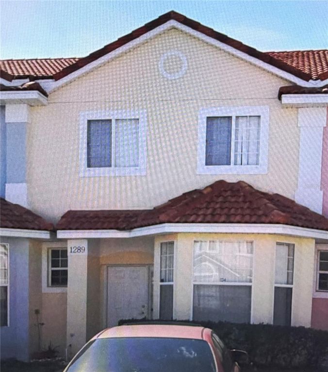 1289 S BEACH CIRCLE, Kissimmee, FL 34746