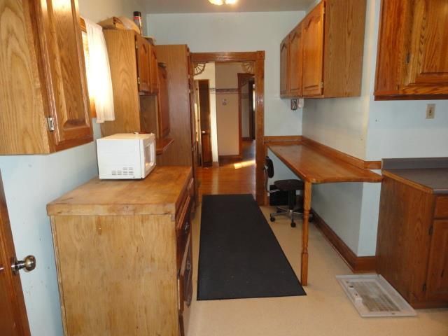 302 W Division St, Fond Du Lac, WI 54935