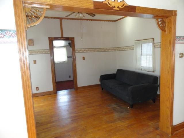 302 W Division St, Fond Du Lac, WI 54935