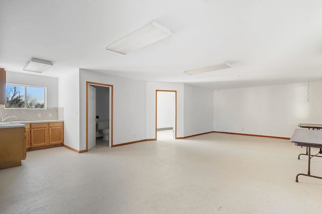 7200 E 55th Ct S, Derby, KS 67037