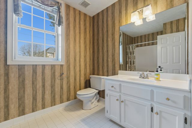 111 Wyncrest Ct, Hendersonville, TN 37075