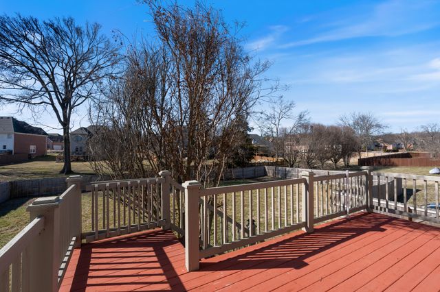 111 Wyncrest Ct, Hendersonville, TN 37075