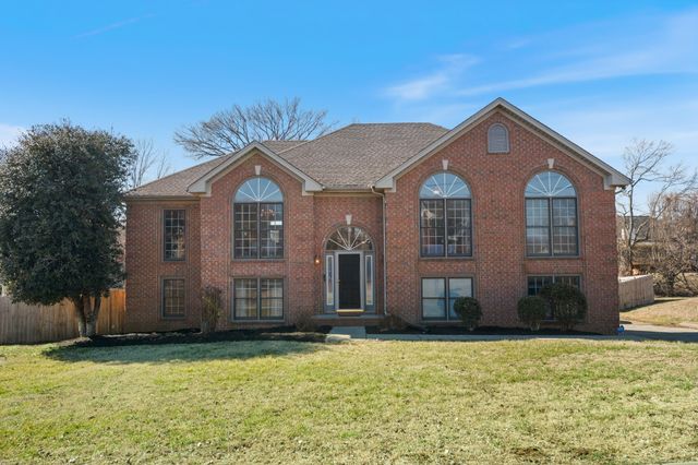111 Wyncrest Ct, Hendersonville, TN 37075
