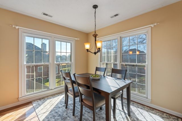 111 Wyncrest Ct, Hendersonville, TN 37075