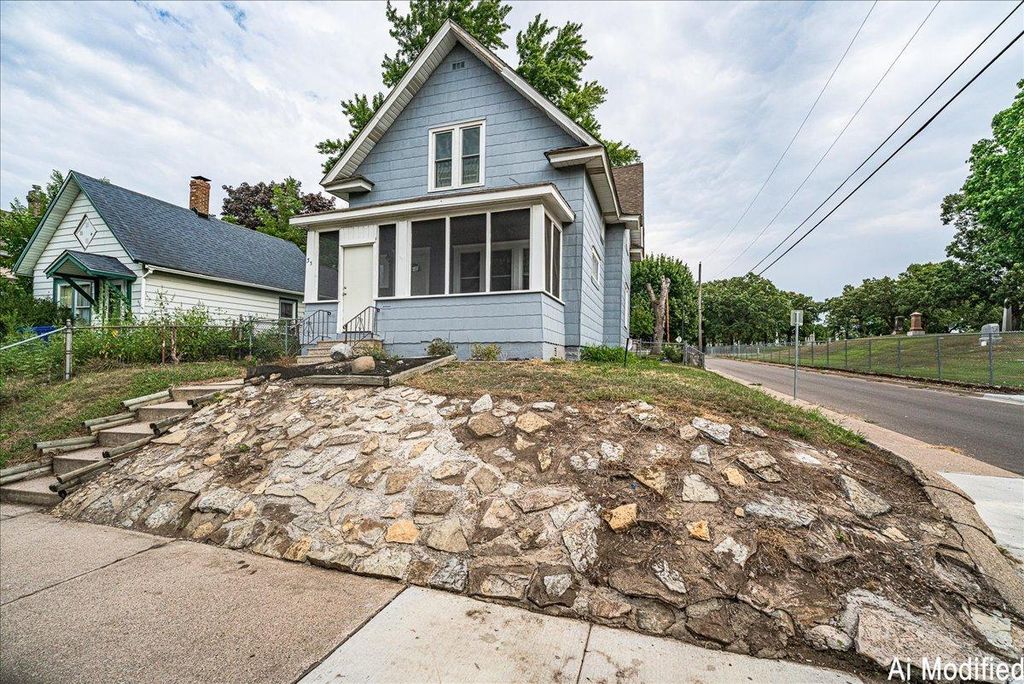 35 Manitoba Avenue, Saint Paul, MN 55117 — photo 2