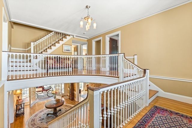 2 Everett Ave, Winchester, MA 01890