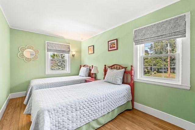 2 Everett Ave, Winchester, MA 01890