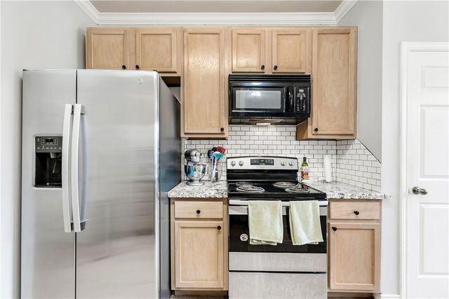 1425 West Villa Maria Road 1004, Bryan, TX 77801