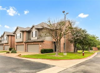 1425 West Villa Maria Road 1004, Bryan, TX 77801