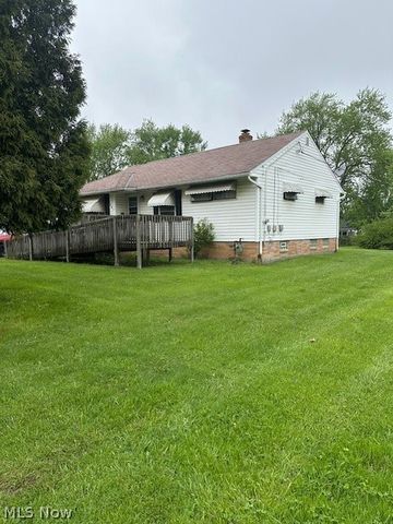 207 Forbes Road, Bedford, OH 44146