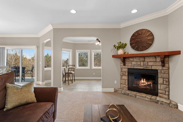 228 Seven Cove Lane 101, Kimberling City, MO 65686