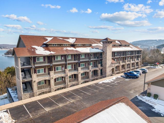 228 Seven Cove Lane 101, Kimberling City, MO 65686