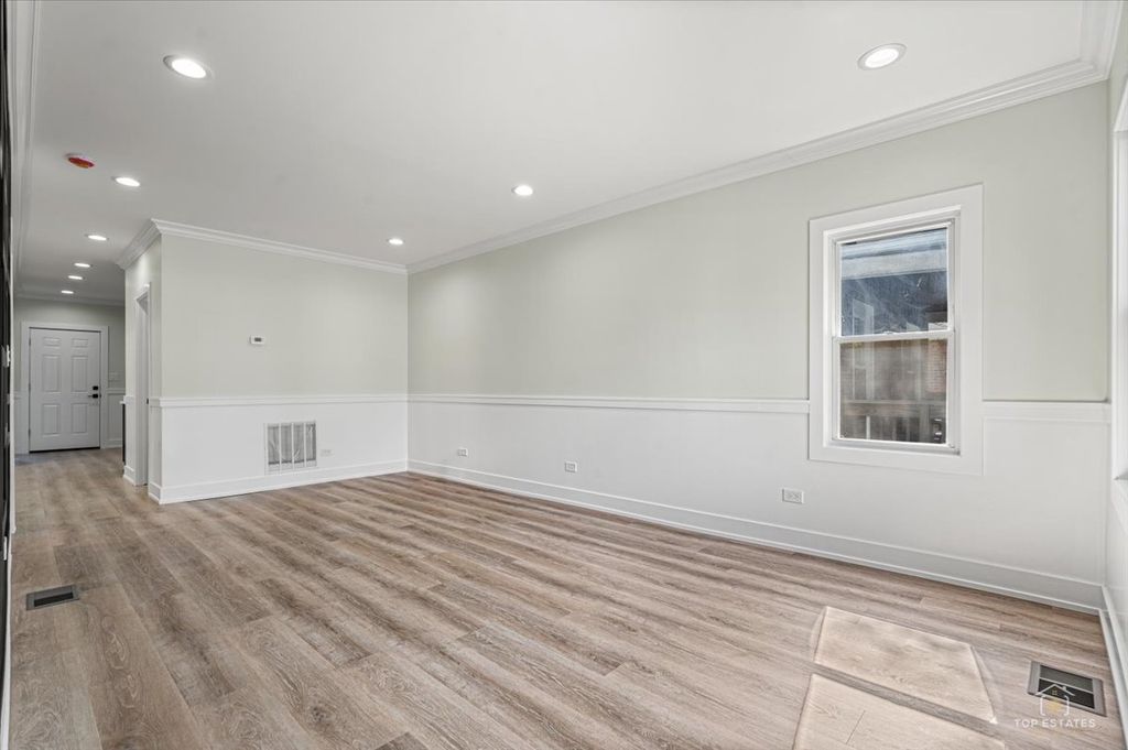 9331 S Woodlawn Avenue, Chicago, IL 60619 — photo 5