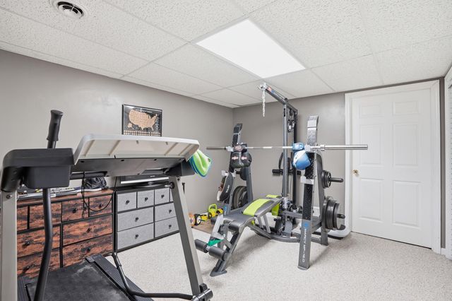 4221 Burlwood Drive, Chesterton, IN 46304