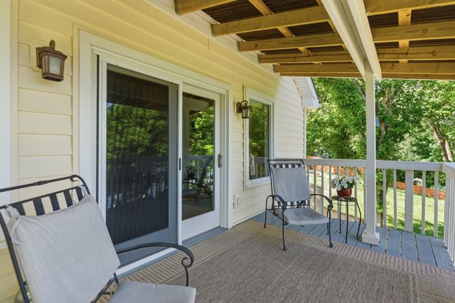 135 Keenan Ln, Mount Juliet, TN 37122