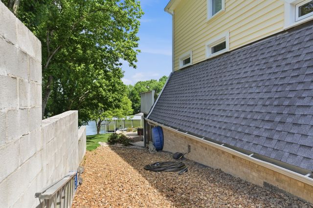 135 Keenan Ln, Mount Juliet, TN 37122
