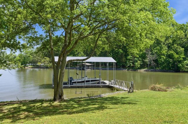 135 Keenan Ln, Mount Juliet, TN 37122